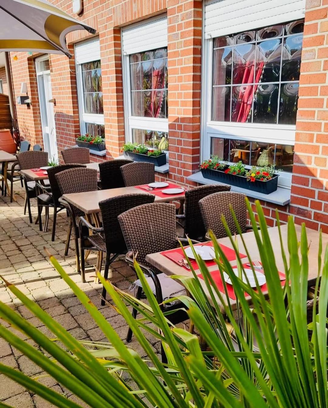 Hotel Restaurant Oliva Nordwalde エクステリア 写真